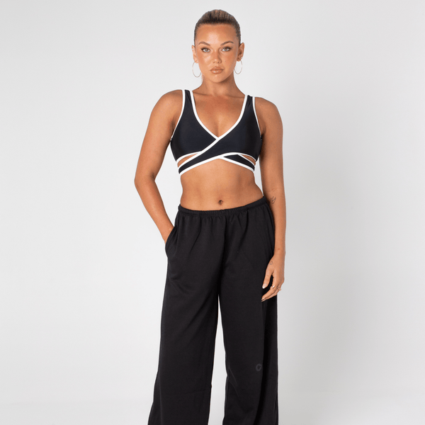 Kyra X Collab Crop